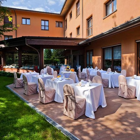 Brianteo Hotel Residence And Restaurant Burago di Molgora Exterior foto