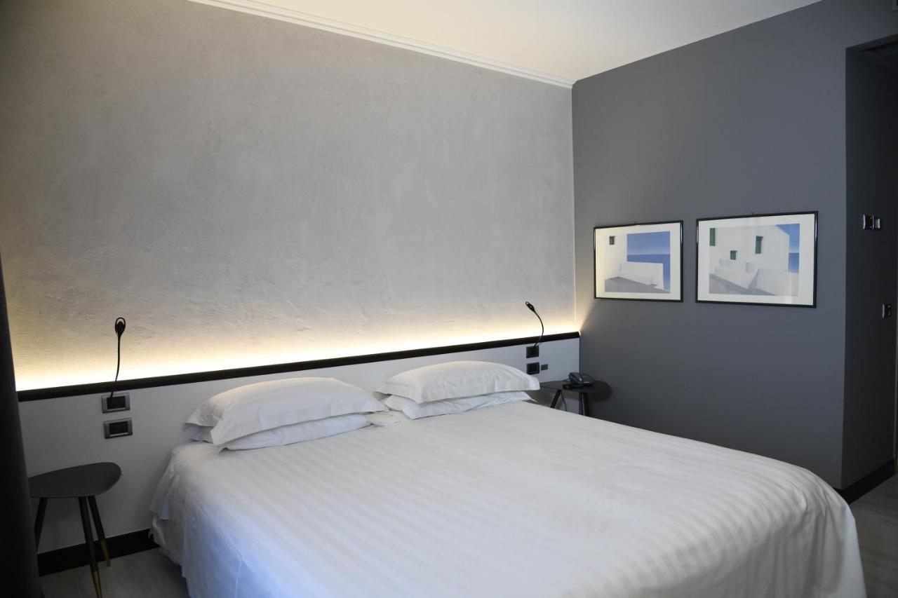 Brianteo Hotel Residence And Restaurant Burago di Molgora Exterior foto