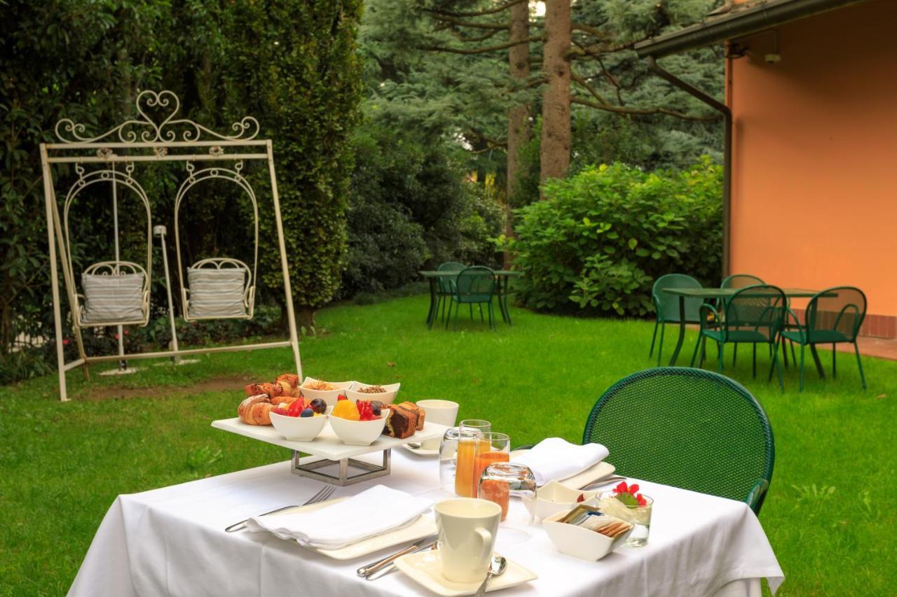 Brianteo Hotel Residence And Restaurant Burago di Molgora Exterior foto